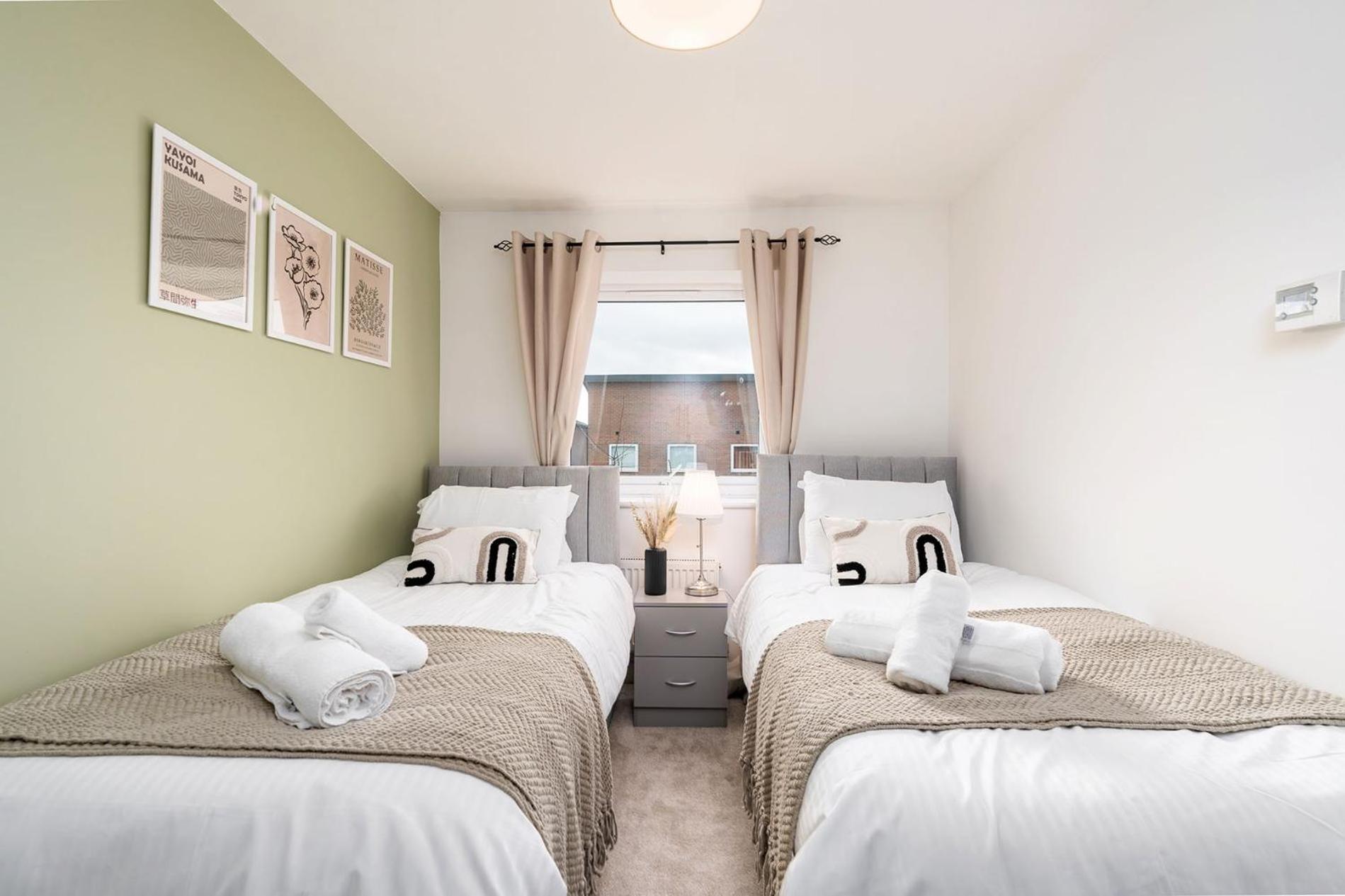 6 Guests - 3 Bedrooms - Free Wi-Fi - Manchester Dış mekan fotoğraf
